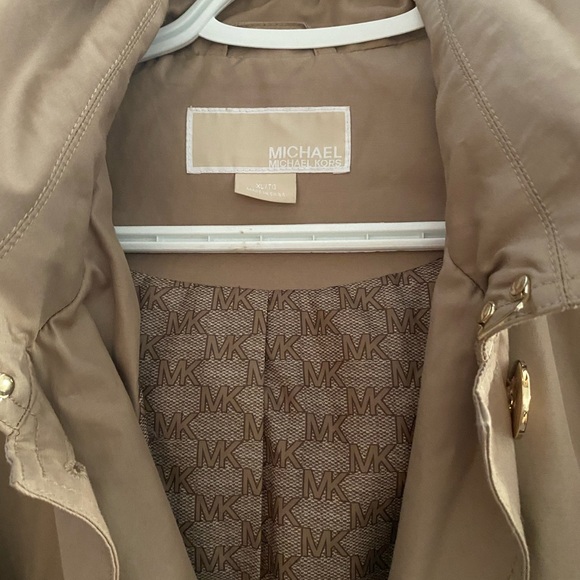 Imperméable beige, rain coat - Picture 3 of 4